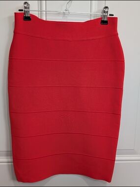 BCBGMaxAzria Alexa Curry Red Bandage  Skirt